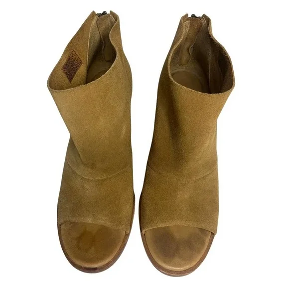 UGG Ginger Booties Open Toe Brown Suede with Suede heel Womens Size 9.5 - Picture 4 of 9